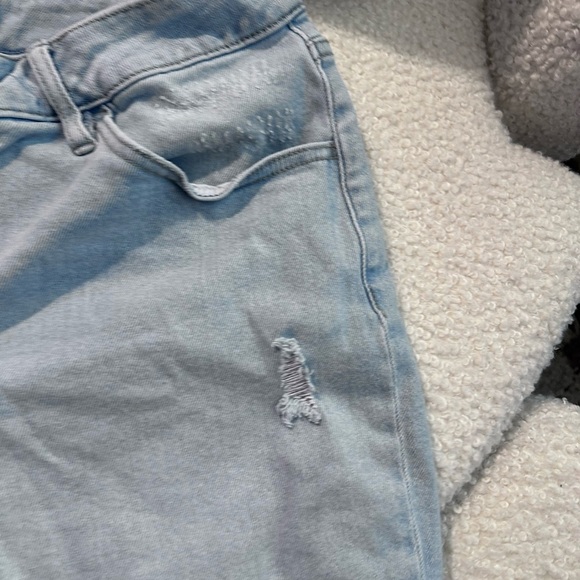 Plus Size 20 Ava & Viv Blue Jean Shorts Distressed Frayed Hem - Picture 3 of 6